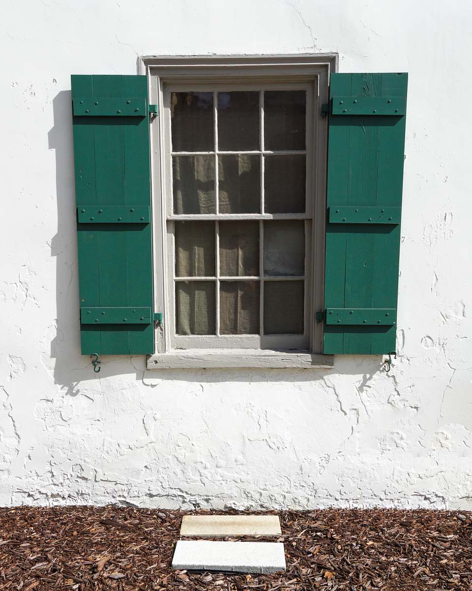 curtain green window shutter